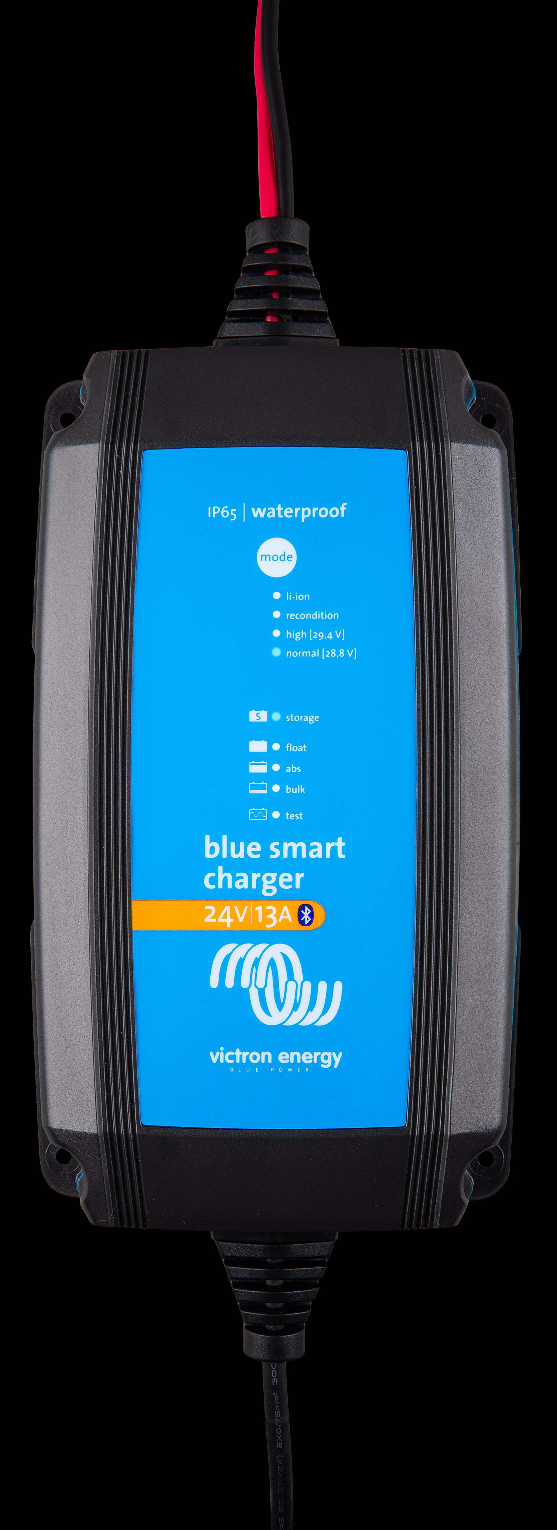 Blue Smart IP65 Charger 24/13(1) 230V CEE 7/16