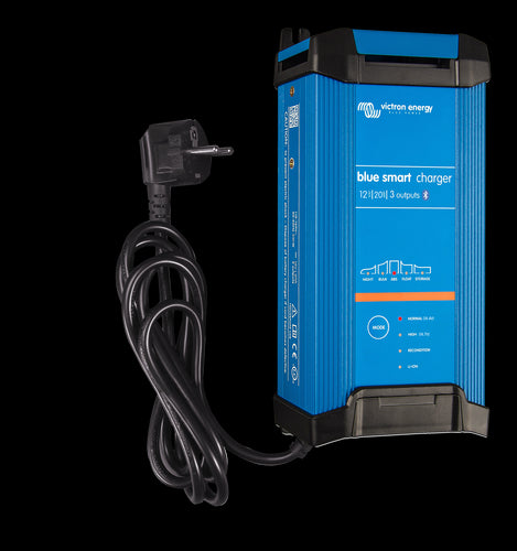 VICTRON Blue Smart IP22 Batteriladdare 12V 20A 3-kanaler